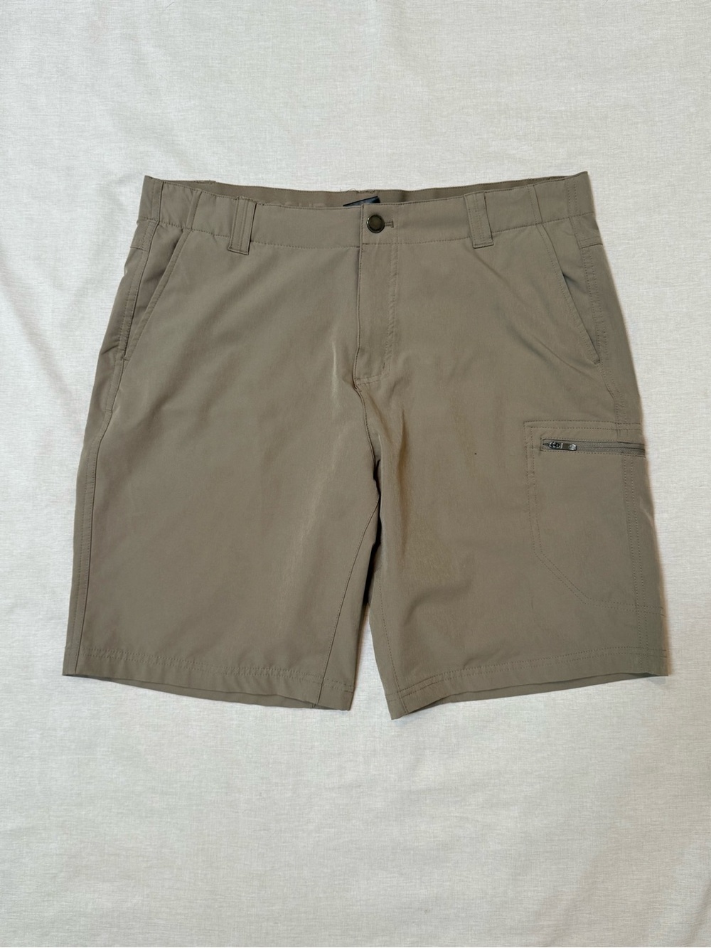 Zeroxposur Men's 36 Travel Series Cargo Hybrid Shorts Quick Dry Khaki
